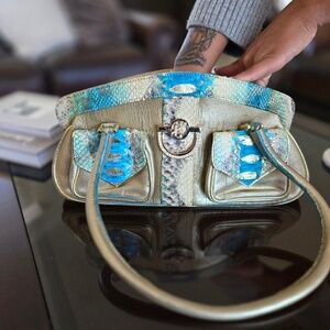 Lavorazione Artigiana Matching Purse and Heels